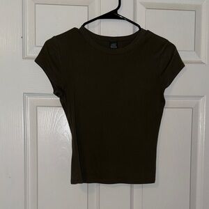 Wild Fable Dark Olive Short Sleeve Tee